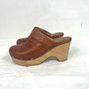 ALDO Wood Platform Brown Leather Clogs US 7